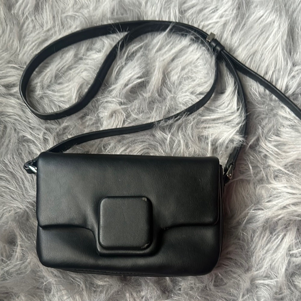 Zara Black Crossbody Bag with Adjustable Strap